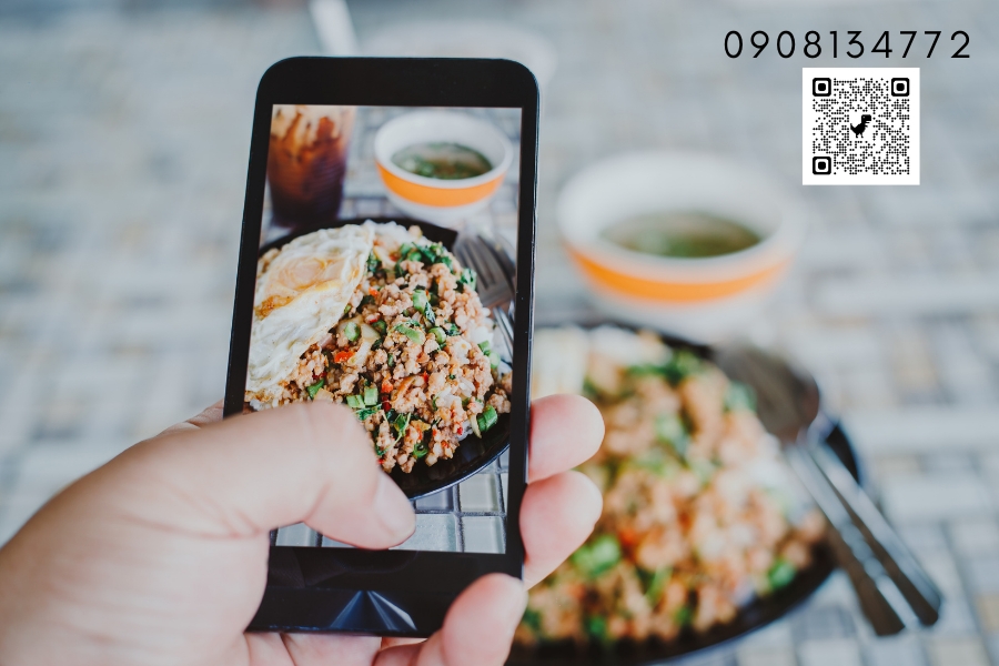 Thiết kế web bán đồ ăn vặt